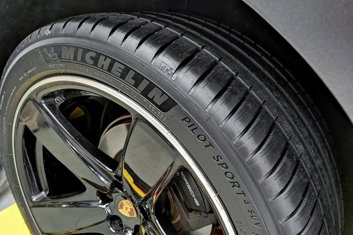 купить шины Michelin Pilot Sport 4 SUV FullRingVelvet 315/30 R23 111Y XL с гарантией