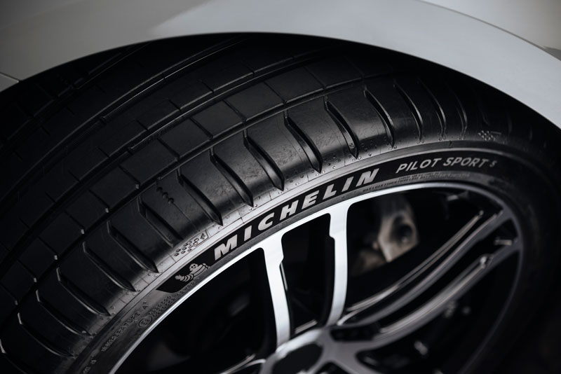 купить шины Michelin Pilot Sport 5 275/35 R19 100Y XL (мишлен пилот спорт 5) с гарантией