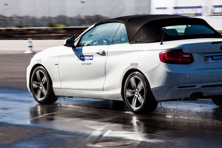 купить шины Michelin Pilot Sport 4 245/45 R20 99Y XL RunFlat с гарантией