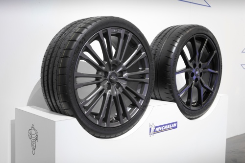 купить шины Michelin Pilot Super Sport 325/30 R21 108Y XL * с гарантией